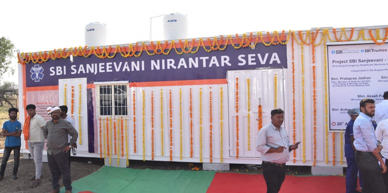Sanjeevani Nirantar Seva container clinic at Gondhe, Nashik
